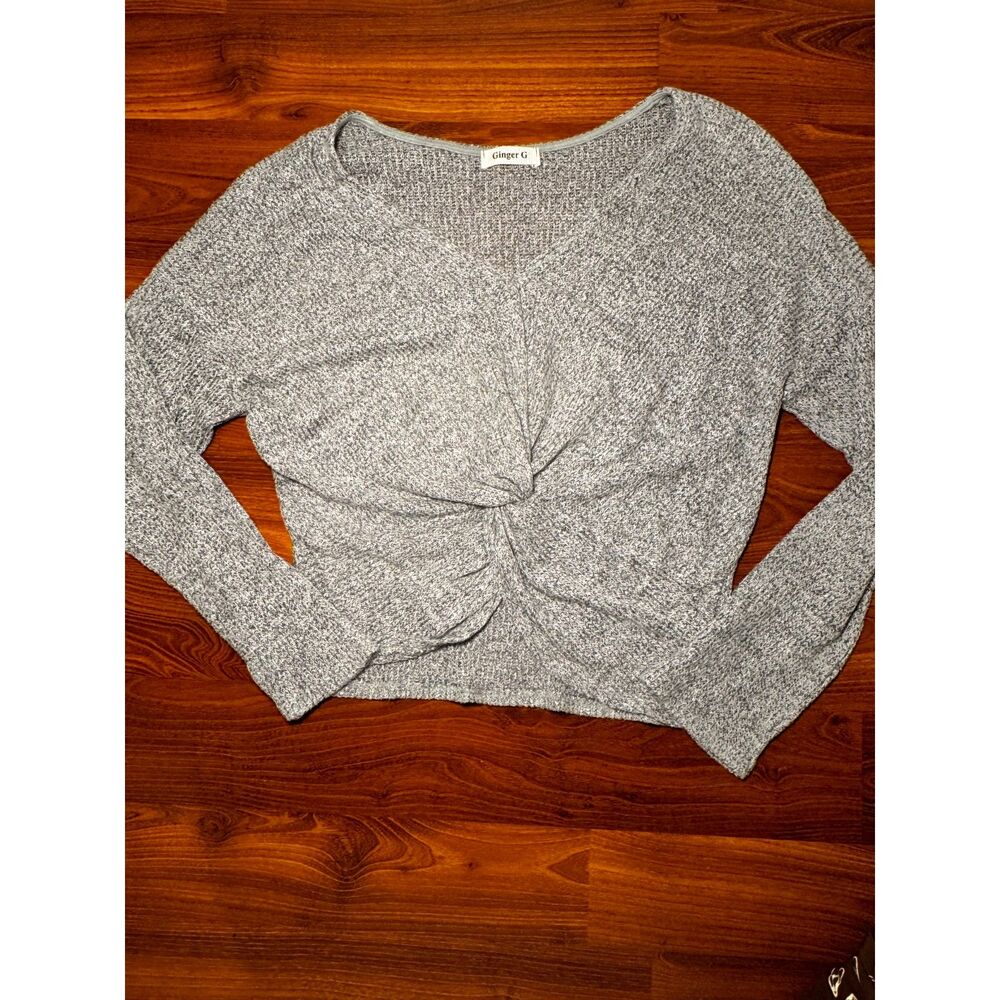 Ginger G Womens Light Gray Twist Front Long Sleeve Top